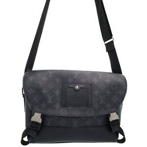 Louis Vuitton Monogram Eclipse Black Messenger Voyage Shoulder Bag